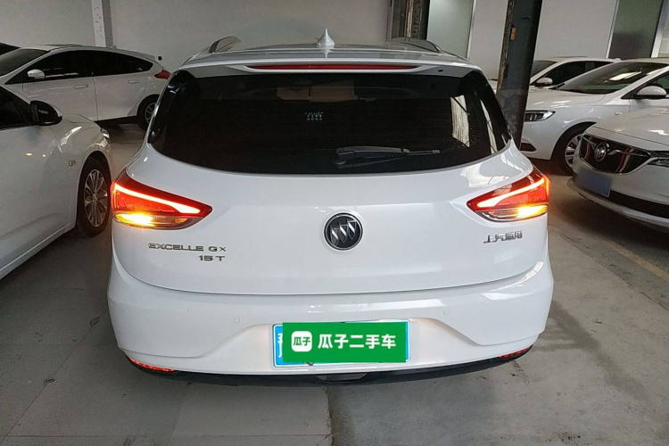 别克 阅朗 2019款 15T 双离合互联精英型 国V车身外观6