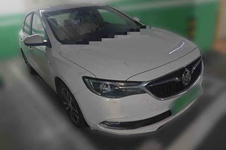 别克 英朗 2018款 15T 双离合精英型 国V车身外观3