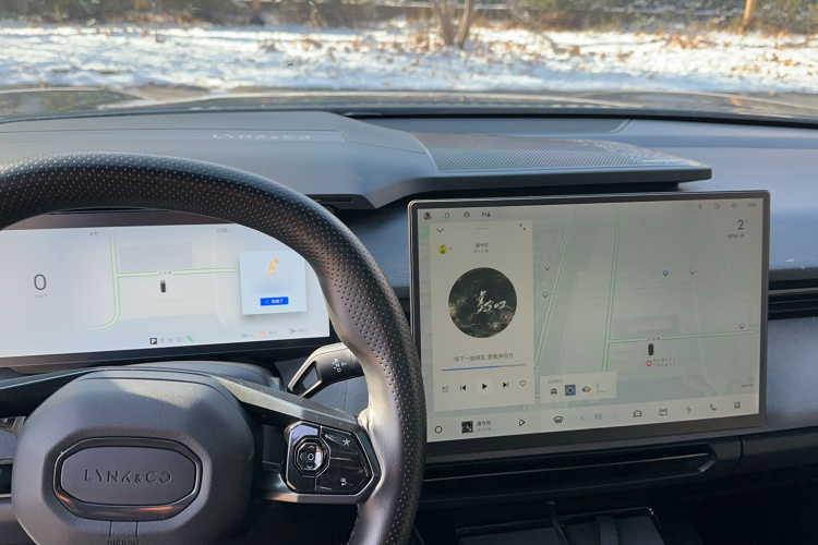 领克08 EM-P 2025款 120km 长续航Pro局部细节16