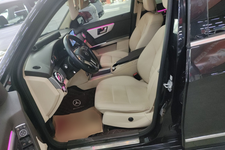 奔驰GLK级 2015款 GLK 260 4MATIC 动感型 极致版局部细节19