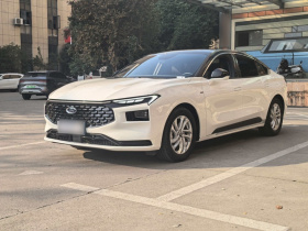 福特 蒙迪欧 2023款 EcoBoost 180 舒雅型
