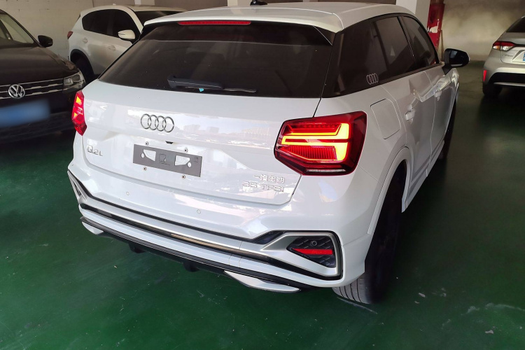 奥迪Q2L 2022款 35 TFSI 进取动感型车身外观7