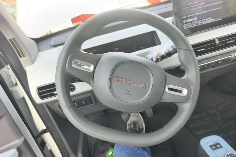 吉利银河 2024款 熊猫mini 200km 耐力熊局部细节13