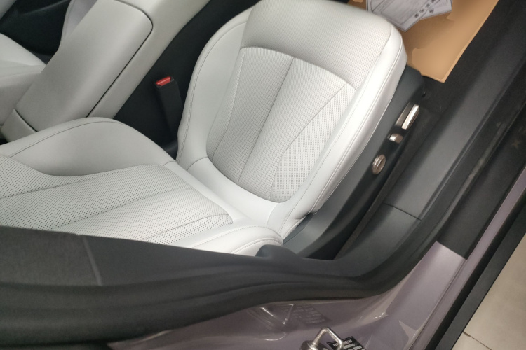 小鹏P7+ 2024款 长续航 Max局部细节41