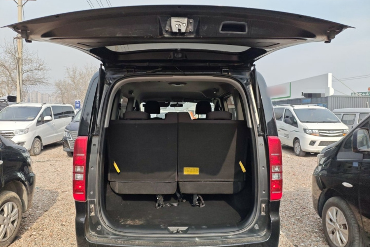 江淮瑞风 瑞风M3 2022款 1.5T 7座标准版机舱底盘23