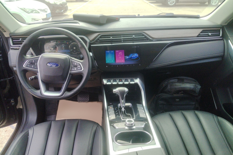福特 2020款 领界S EcoBoost 145 CVT尊领型中控内饰7002