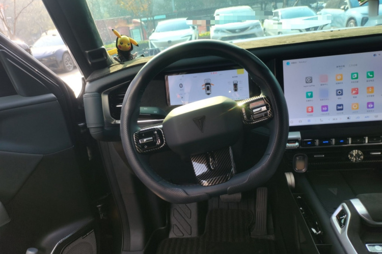 深蓝汽车 深蓝G318 2024款 四驱空悬版中控内饰13