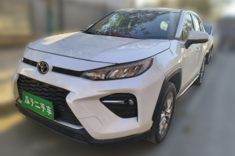 丰田 威兰达 2022款 2.0L CVT两驱豪华PLUS版