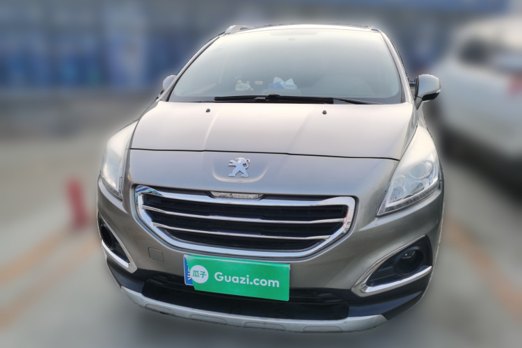 标致3008 2015款 2.0L 手动经典版车身外观2