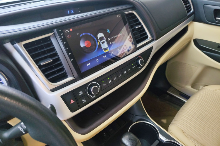 丰田 汉兰达 2018款 2.0T 两驱精英版 5座 国VI局部细节16