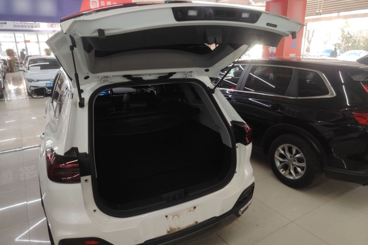 奇瑞 瑞虎8 2019款 1.6TGDI 自动豪华型机舱底盘23