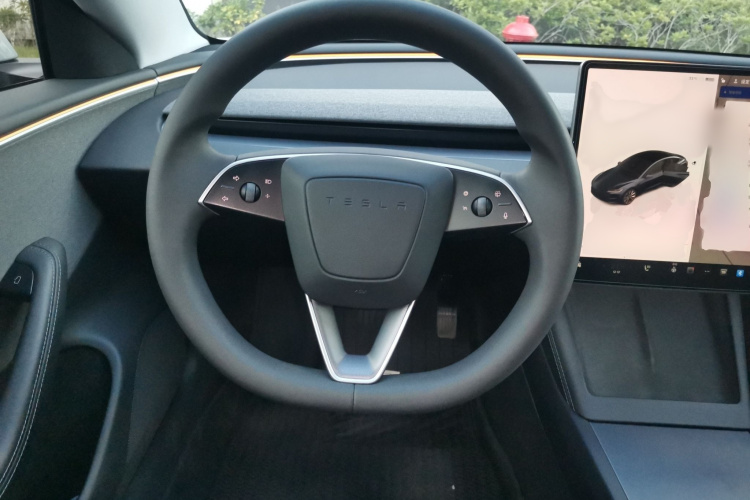 特斯拉 Model 3 2023款 后轮驱动版局部细节13