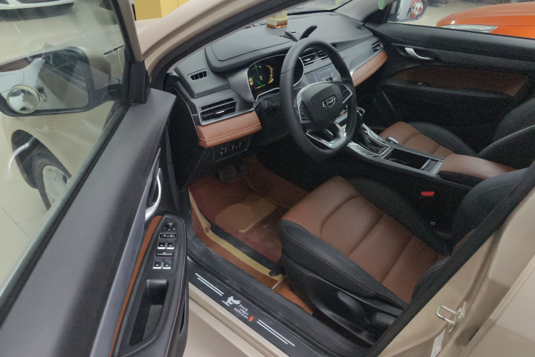 吉利汽车 帝豪 2021款 UP 1.5L CVT向上版中控内饰20