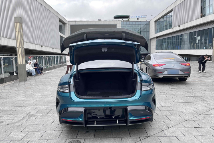 小米汽车 小米SU7 Ultra 2025款 Ultra车身外观6012