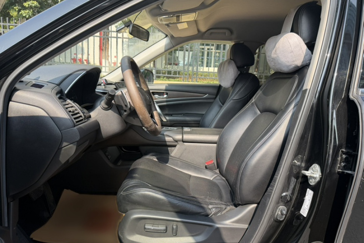 本田 冠道 2019款 240TURBO 两驱精英版局部细节19