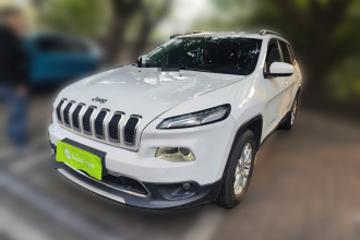 Jeep 自由光 2016款 2.4L 专业版