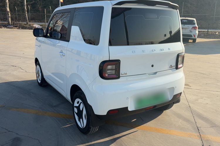 吉利银河 熊猫 2025款 210km 元气熊车身外观6006