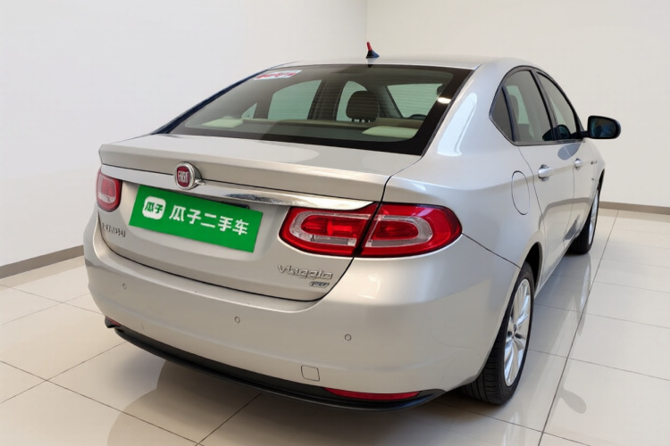 菲亚特 菲翔 2015款 1.4T 自动劲享版车身外观7