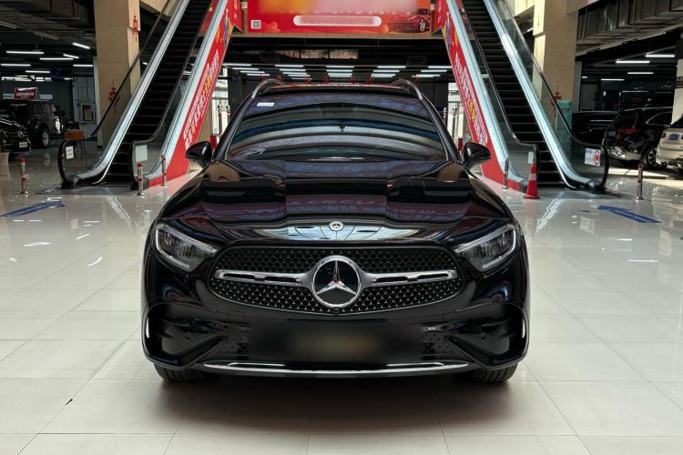 奔驰GLC 2024款  改款 GLC 260 L 4MATIC 豪华型 5座车身外观2