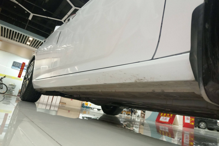 日产 天籁 2022款 2.0L XL-TLS 悦享版局部细节9001