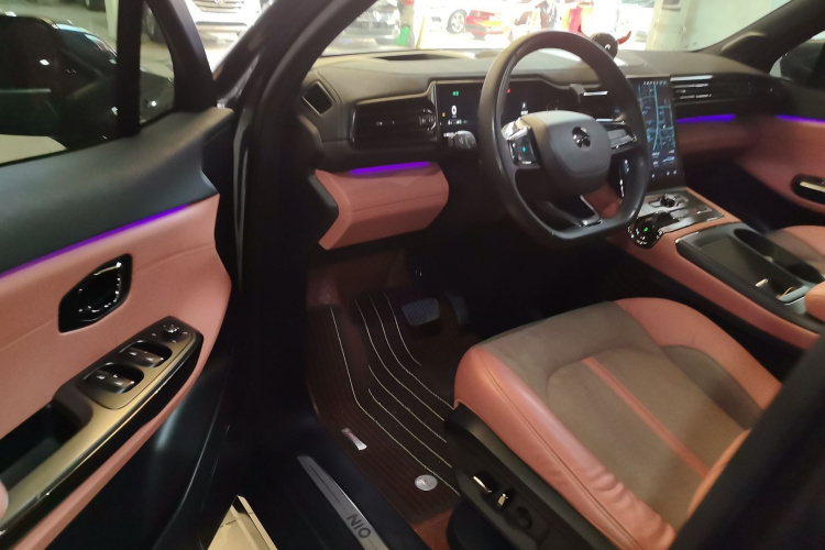 蔚来EC6 2020款 605KM 运动版中控内饰7003
