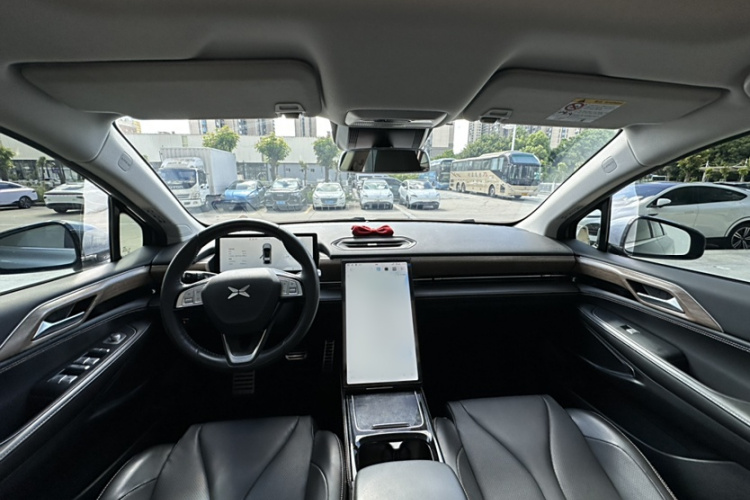 小鹏P5 2021款 460G+中控内饰7001