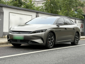 比亚迪 汉 2022款 EV 创世版 715KM前驱尊荣型