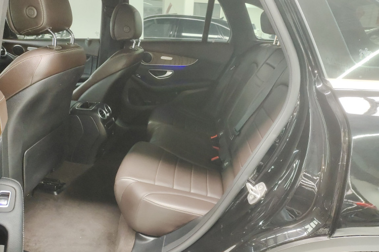 奔驰GLC 2020款 改款 GLC 260 L 4MATIC 豪华型中控内饰21