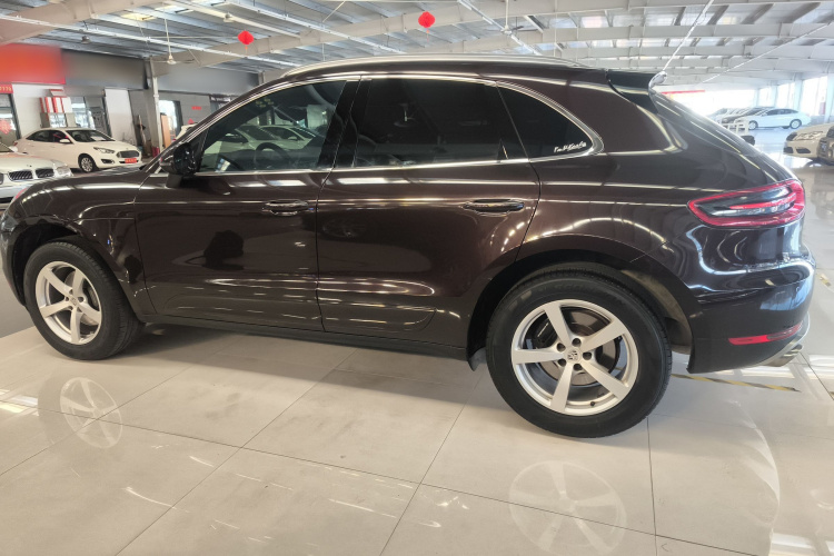保时捷 2016款 Macan 2.0T车身外观4