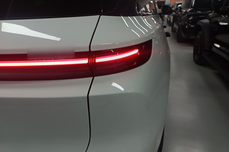 理想汽车 理想L6 2024款 Pro车身外观6006