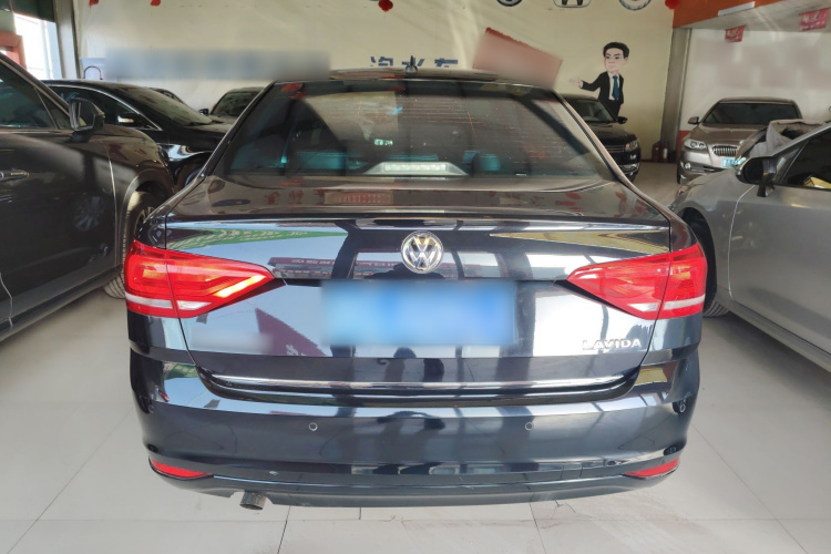 大众 朗逸 2015款 1.6L 自动舒适版车身外观6004