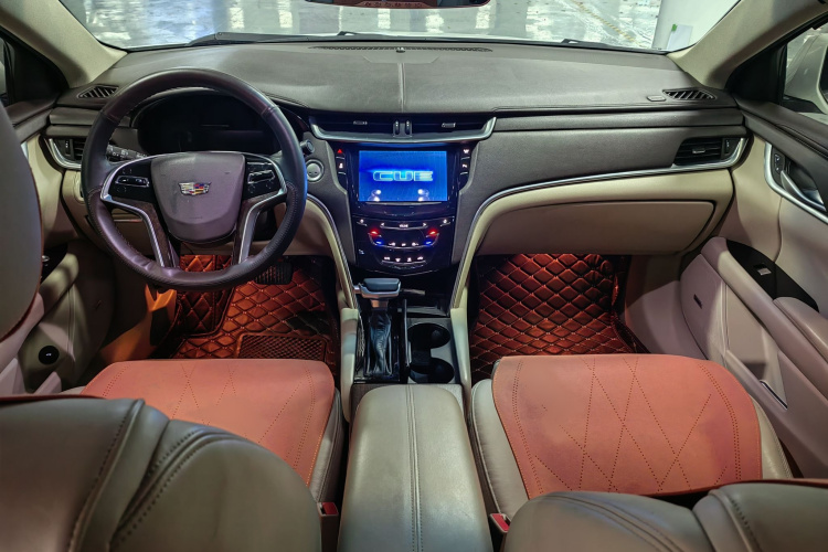 凯迪拉克XTS 2015款 28T 舒适型中控内饰7004