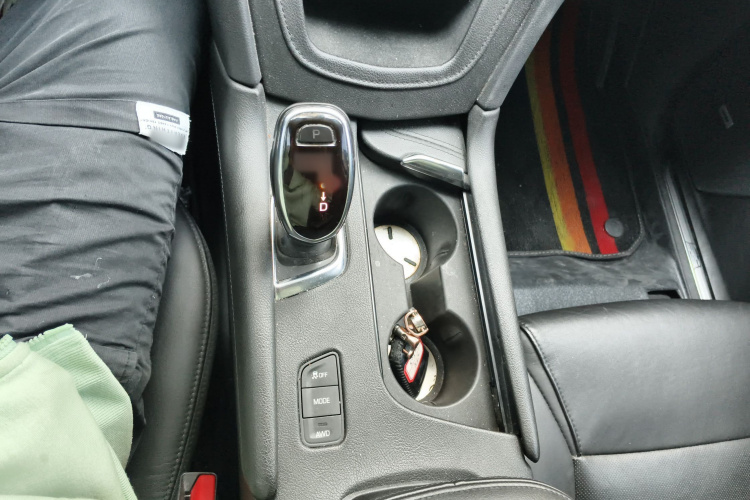 凯迪拉克XT5 2018款 28T 四驱豪华型局部细节18