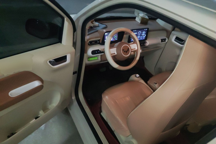 五菱汽车 宏光MINIEV 2024款 第三代 215km 青春版中控内饰20