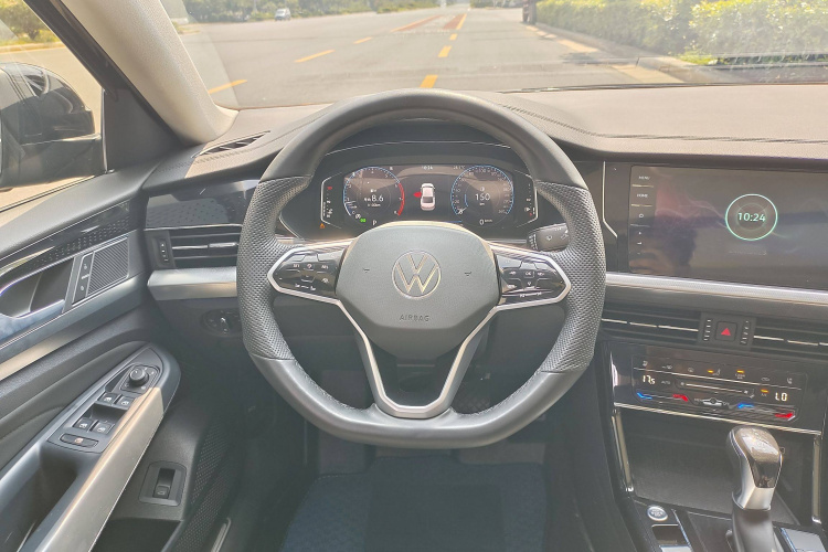 大众 帕萨特 2024款 380TSI 星空豪华版中控内饰7004