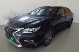 雷克萨斯ES 2017款 300h Mark Levinson舒适版