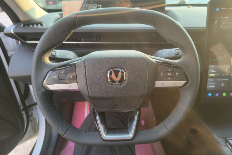 长安 逸动 2025款 蓝鲸 1.5T 500Bar旗舰型局部细节13