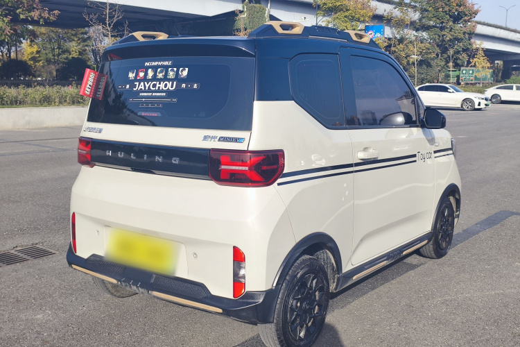 五菱汽车 宏光MINIEV 2022款 GAMEBOY 200km 玩咖款 磷酸铁锂车身外观6006