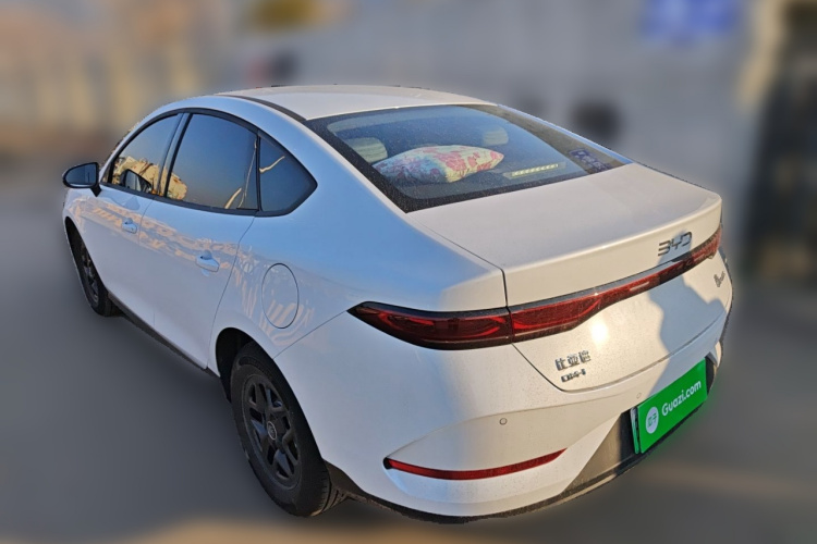 比亚迪 秦PLUS 2025款 DM-i 智驾版 128KM进取型车身外观5