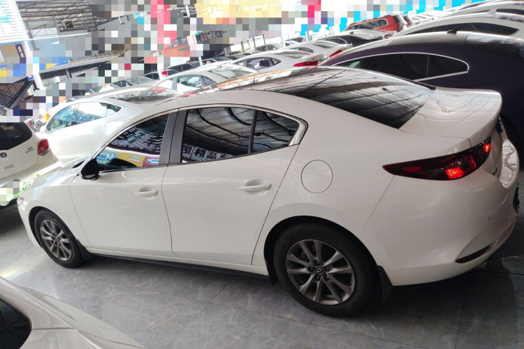 马自达3 昂克赛拉 2022款 2.0L 自动质擎版车身外观4