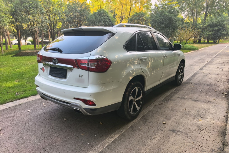 比亚迪S7 2016款 2.0T 自动尊贵型Plus车身外观6005