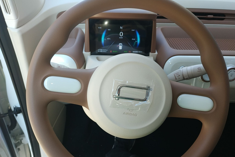 奔腾小马 2026款 222km 萌趣马 Plus中控内饰13