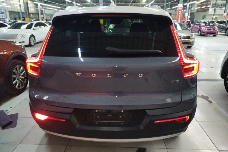 沃尔沃XC40 2020款 T3 智行时尚版车身外观6004