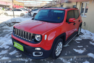 Jeep 自由侠 2018款 互联大屏版 180T 自动高能版