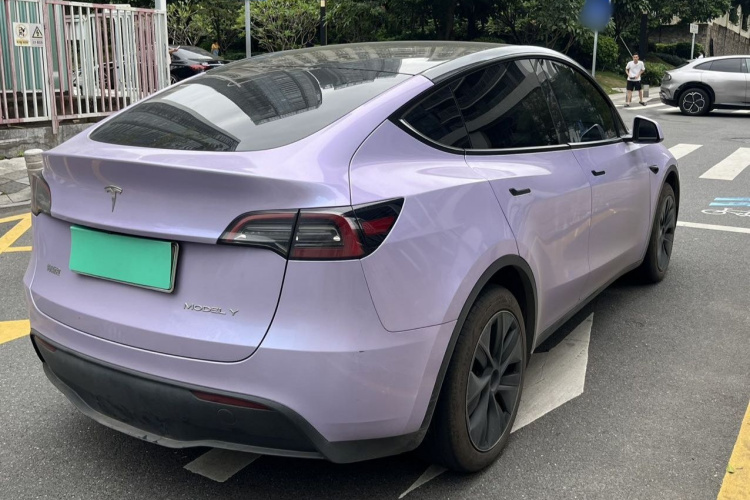 特斯拉 Model Y 2024款 后轮驱动版车身外观6007