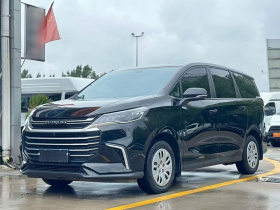 上汽大通MAXUS 大通G50 2023款 1.5T 手动畅游A