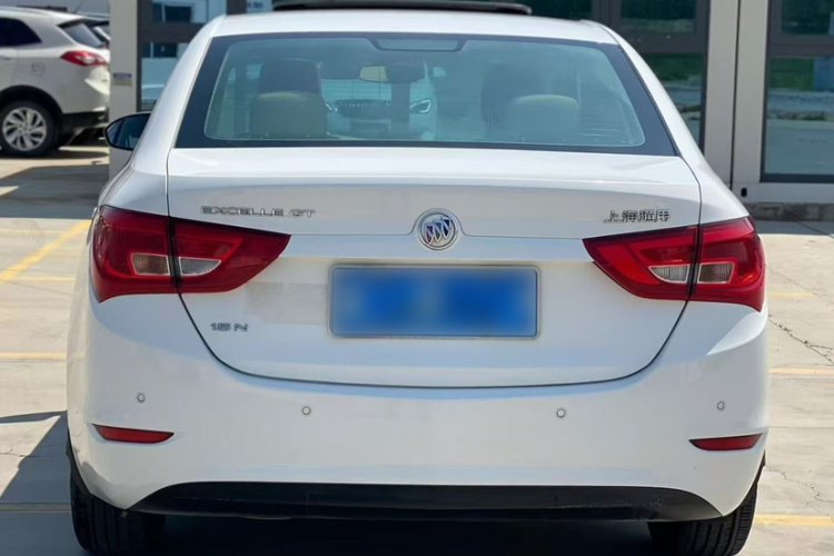 别克 英朗 2015款 15N 手动精英型车身外观6007