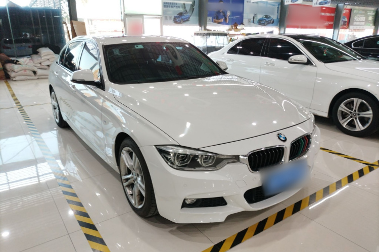 宝马3系 2019款 320Li M运动套装车身外观3