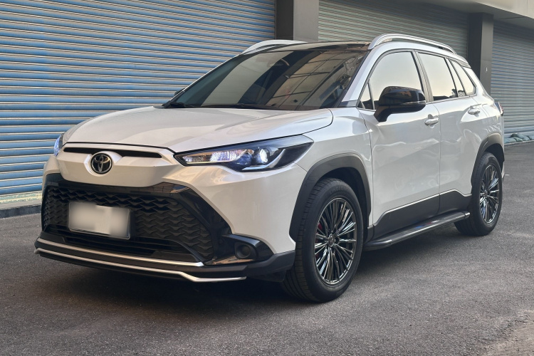 丰田 锋兰达 2023款 2.0L CVT领先版车身外观6001