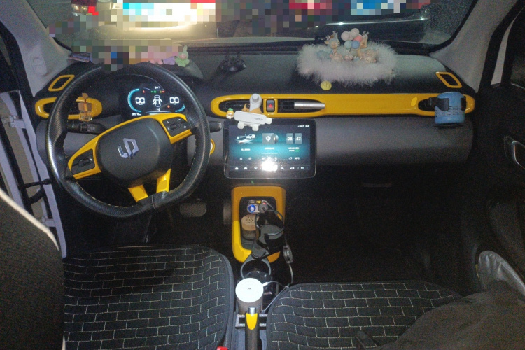 零跑汽车 零跑T03 2021款 400轻享版 三元锂中控内饰12